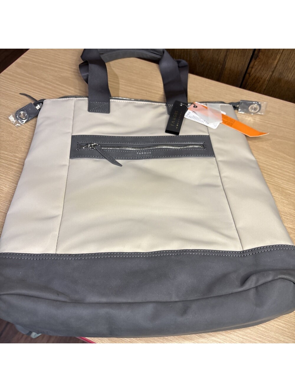 Targus California Tote Bag Purse Newport North South Laptop Luggage Tan